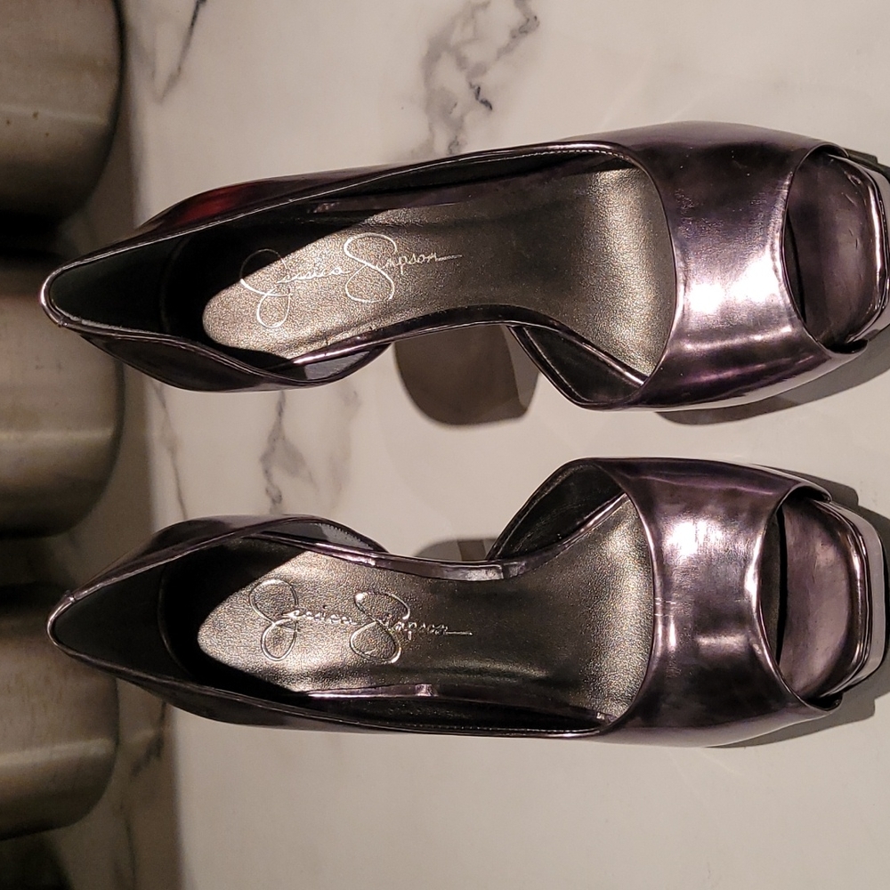 Jessica Simpson heels